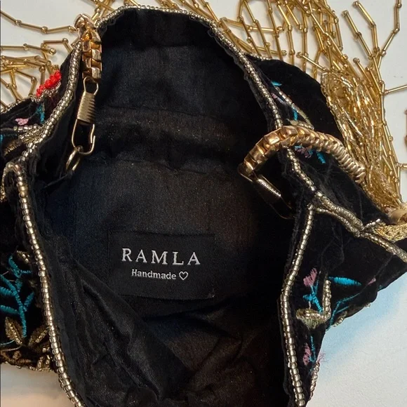 $259 MSRP - Ramla MUMBAI Hand-Embroidered Bag - BLACK, GOLD & MULTICOLOR Floral - Picture 3 of 4